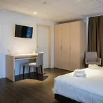 Ξενοδοχείο με διαμερίσματα Lorentes Bern Airport 4*