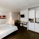 Lorentes Bern Airport 4* 比尔坡