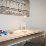 Lorentes Bern Airport 公寓式酒店 4*