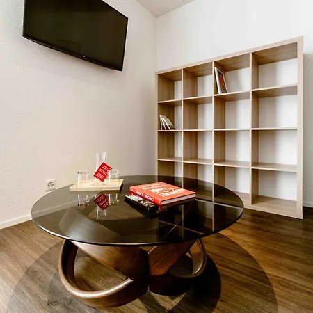 Aparthotel Lorentes Bern Airport 4*