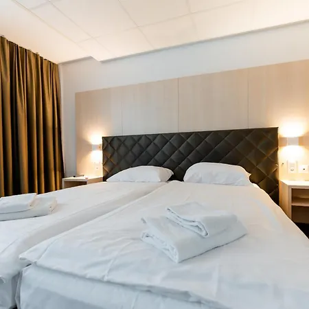 Aparthotel Lorentes Bern Airport 4*