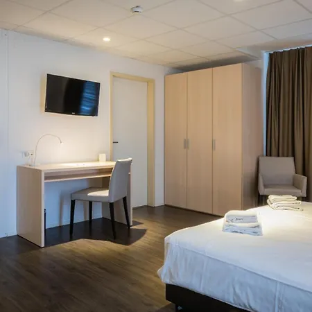 公寓式酒店 Lorentes Bern Airport 4*